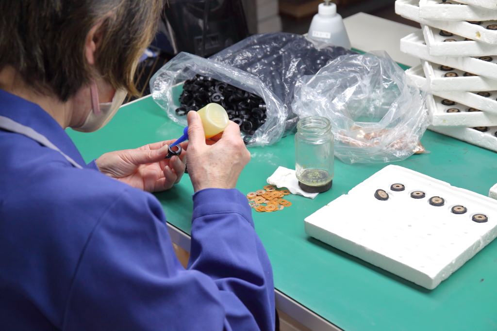 振動板の組み立て１